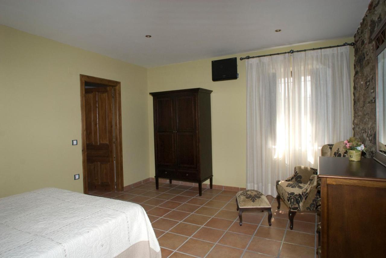 Hotel Rural Los Arguellos Lugueros Екстериор снимка