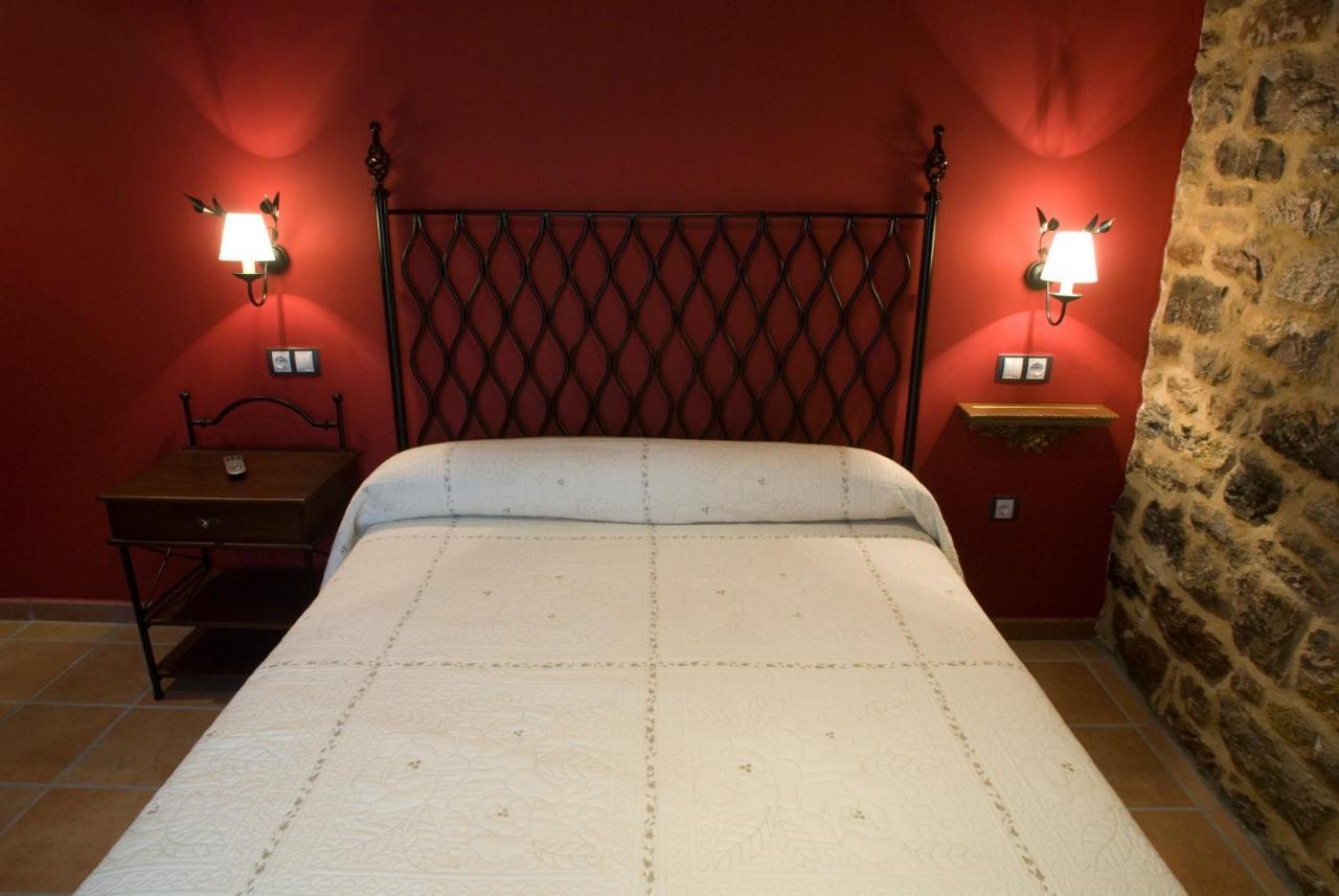 Hotel Rural Los Arguellos Lugueros Екстериор снимка