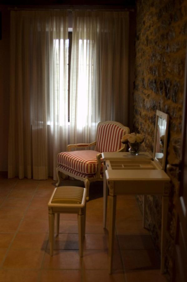 Hotel Rural Los Arguellos Lugueros Екстериор снимка