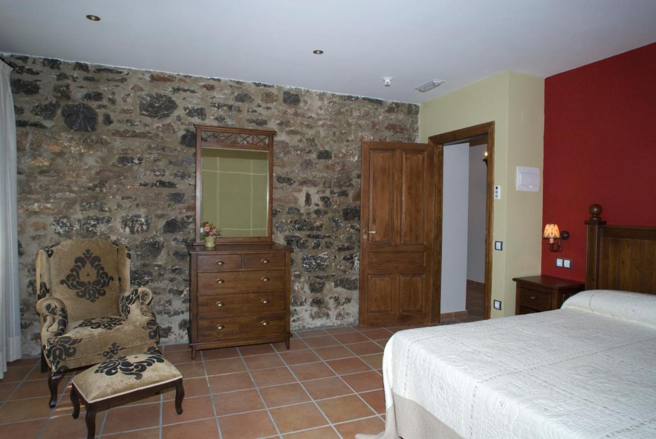 Hotel Rural Los Arguellos Lugueros Екстериор снимка