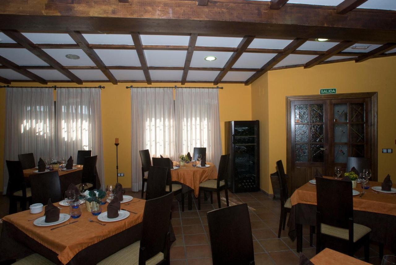 Hotel Rural Los Arguellos Lugueros Екстериор снимка