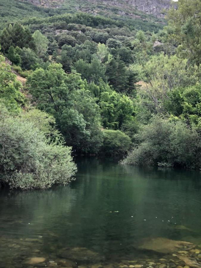 Hotel Rural Los Arguellos Lugueros Екстериор снимка